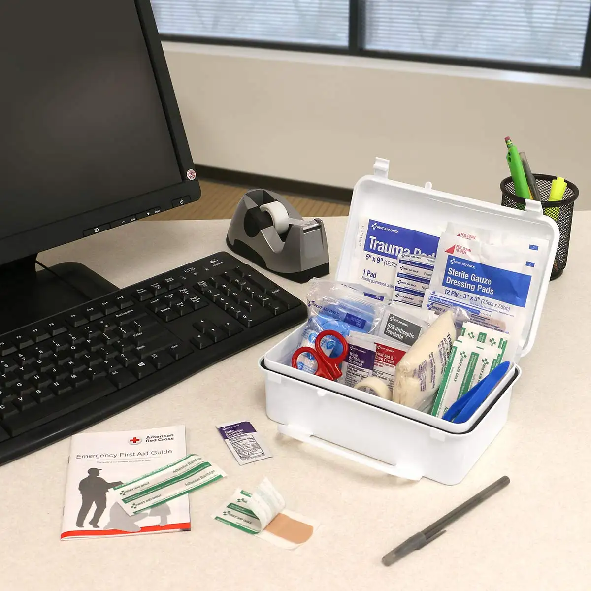 First Aid Only 6060 10-Person Emergency First Aid Kit for Office - 71wn7swf1el._sl1200_